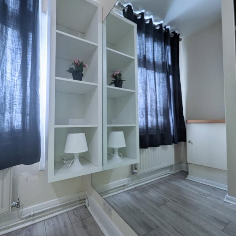 1 bedroom house of multiple occupation to rent - Photo 1