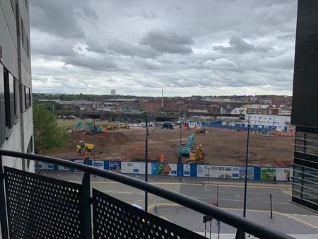 2 bedroom apartment to rent - Photo 2