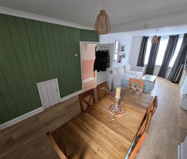 3 bedroom terraced house to rent - Photo 3