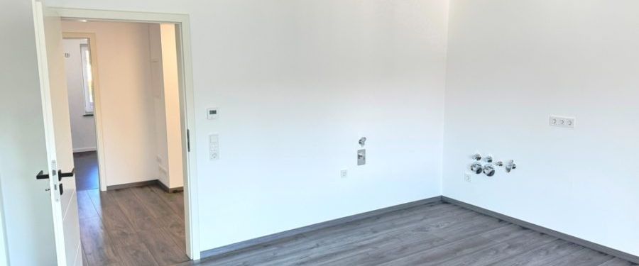 Generalüberholt! Große 2-Zimmerwohnung – 85 m² – Balkon – ruhige Lage – Rheindürkheim! - Foto 1