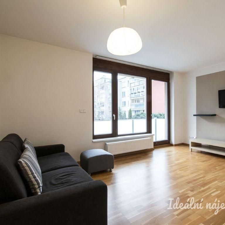Pronájem bytu 2+kk 60 m2 - Fotografie 1