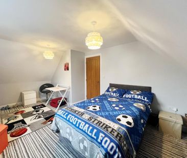 4 bedroom detached bungalow to rent - Photo 5