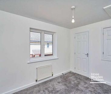 Haven Close, East Cowes, PO32 - Photo 2