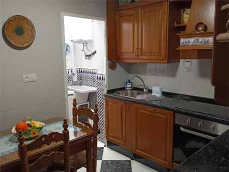 Piso de alquiler en Calle Torrox, 1, Centro - Photo 2