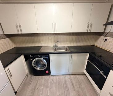 1 bedroom property to rent - Photo 6