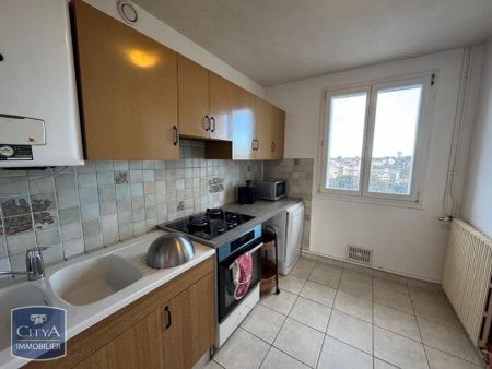 Appartement à louer 4 pièces 83.33m² - Photo 2