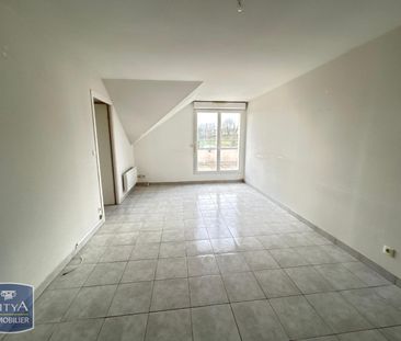 Location Appartement 4 pièces 76m² LE CATEAU CAMBRESIS 59360 - Photo 1