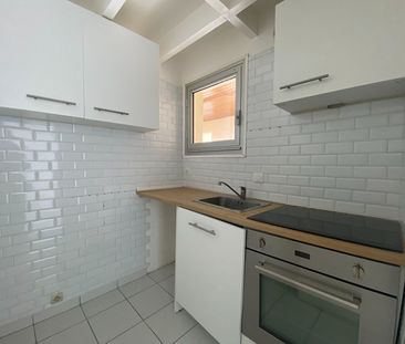 Location Appartement 2 pièces 43m² - Photo 3
