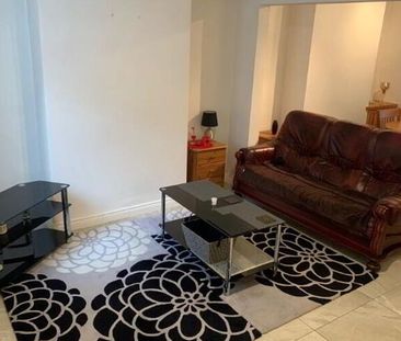 50 Kilburn Street, Belfast, BT12 6JS - Photo 2