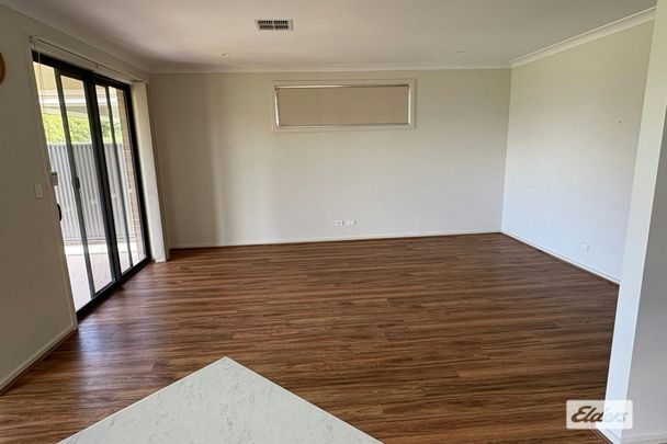 51 Burford Street - Photo 1