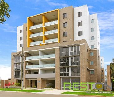 “LUXURY APARTMENT IN THE HEART OF PENRITH!” - Photo 6