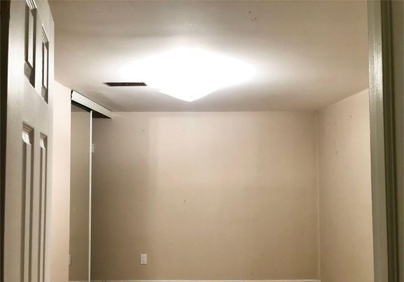 For Lease - 1 Brewsland Crescent, Markham, Ontario - Photo 1