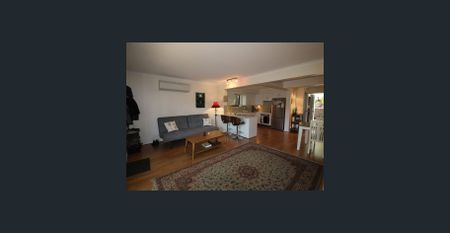 Updated Trendy Townhouse in the Heart of North Adelaide - Photo 3