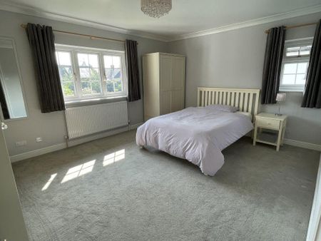 5 bedroom detached house to rent - Photo 5