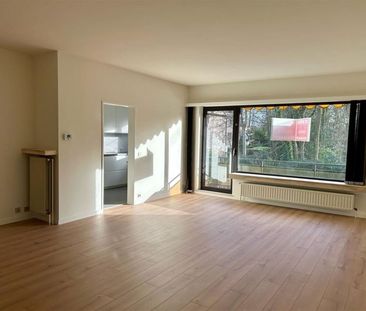 Ruim gerenoveerd eerste verdiep in woonpark bij dorpscentrum - Photo 2