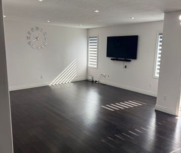 For Lease - 1995 Purcell Drive, London East, Ontario - Photo 1