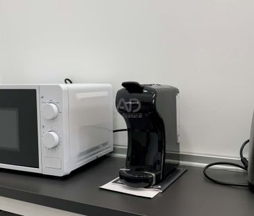 Madrid, Community of Madrid 28047 - Photo 2