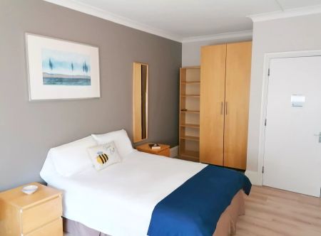 Double Bedroom - Photo 4