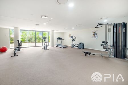 TWO Bed Room Two Bathroom + One Car Space Apartment In Parramatta with FREE GYM - Photo 2