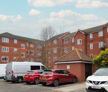 Bywater House, London, SE18 - Photo 6