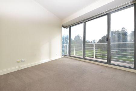 323/299 Spring Street - Photo 4