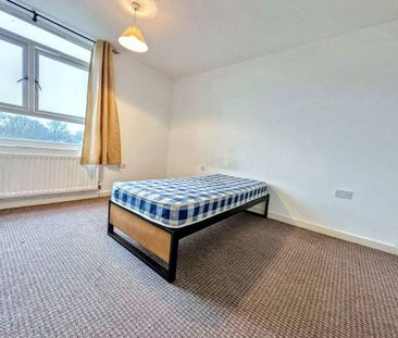 3 bed apartment to rent in NE37 - Photo 4