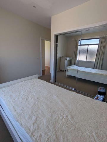 Springvale - Photo 2