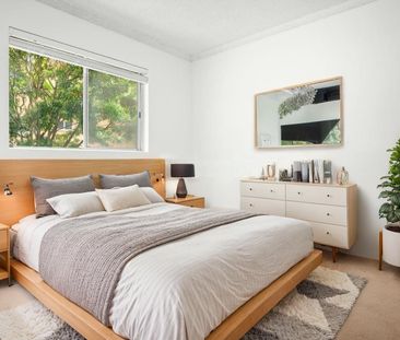 Renovated Two Bedroom Apartment, Walking distance to Top Ryde Shops - Photo 1