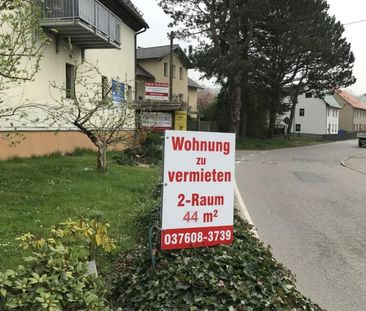 Wohnungsvermietung 1.OG 2-Raum 44qm mit Balkon - Photo 1