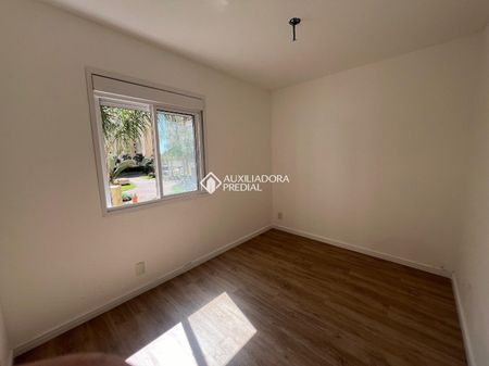 Apartamento com 2 quartos e 60m² para alugar em Marechal Rondon, Canoas. - Foto 2