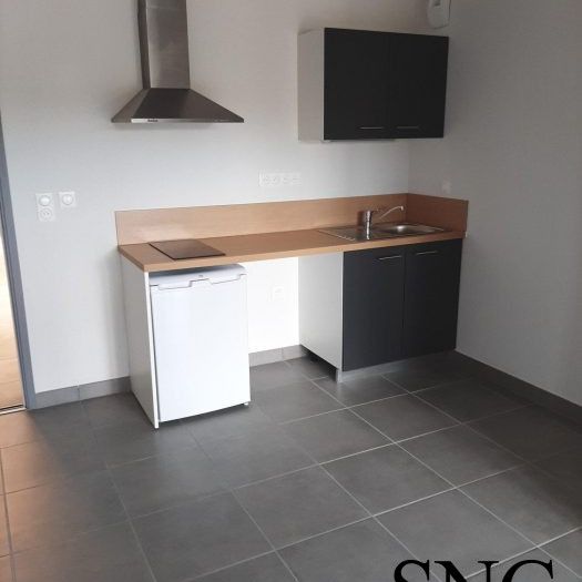 T2 AVEC BALCON ET PARKING - Photo 1