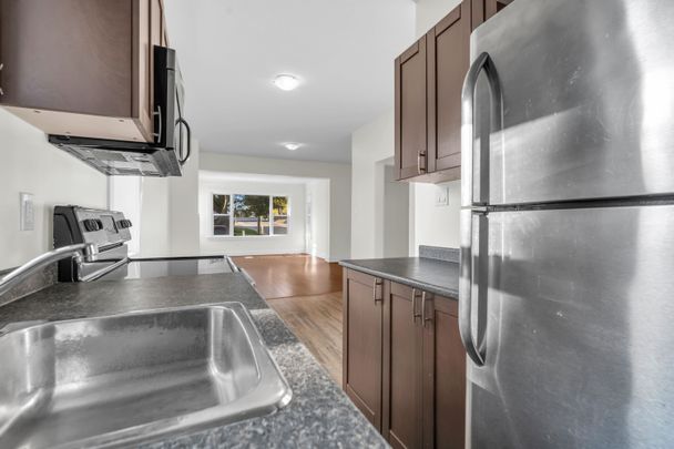 For Lease - 98 Church Street Unit# Unit B (Main), Kitchener, Ontario - Photo 1