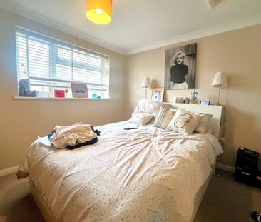 Courtenay Mews, Woking - 1 bedroomProperty for lettings - Seymours - Photo 6