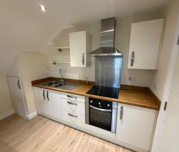 1 bedroom apartment to rent - Photo 2