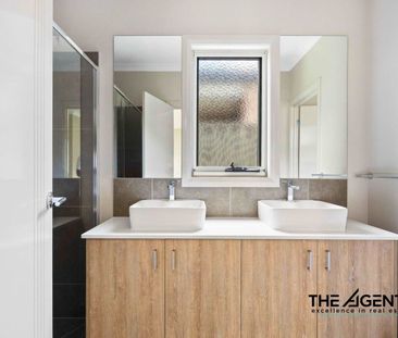 Spacious Family Living in Donnybrook's Thriving Community - Photo 5