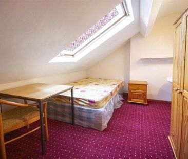 3 Cadogan Street, Belfast, BT7 1QW - Photo 3