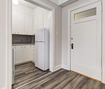 1 Bedroom - Photo 2