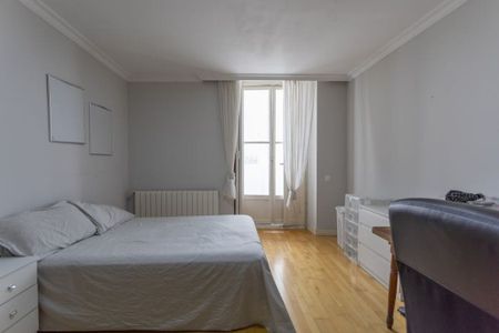 Carrer de Roteros, Valencia, Valencian Community 46003 - Photo 5