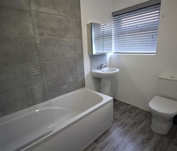 2 bed flat to rent in Stonegrove, Edgware, HA8 - Photo 5
