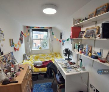 7 bedroom semi-detached house to rent - Photo 2
