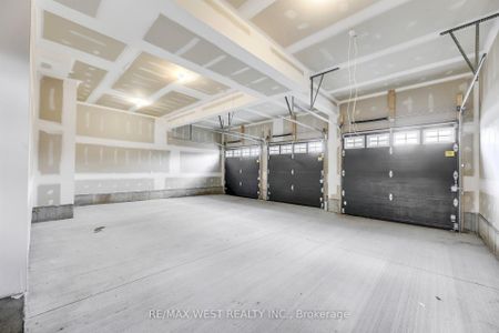 For Lease - 25 Greenbrier Ridge, Thames Centre, Ontario - Photo 2