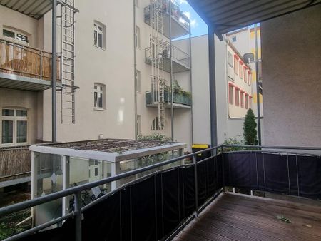 Feel at Home: 2-Zimmer Erdgeschoss mit Balkon & großzügigen 70 m² - Photo 3