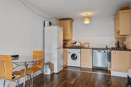 Apt 19 South Studios, 85 Tates Avenue, Belfast, BT9 7BS - Photo 4