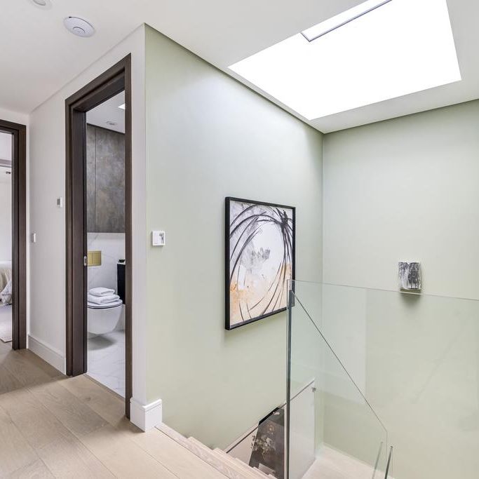 4 bedroom semi-detached house to rent - Photo 1