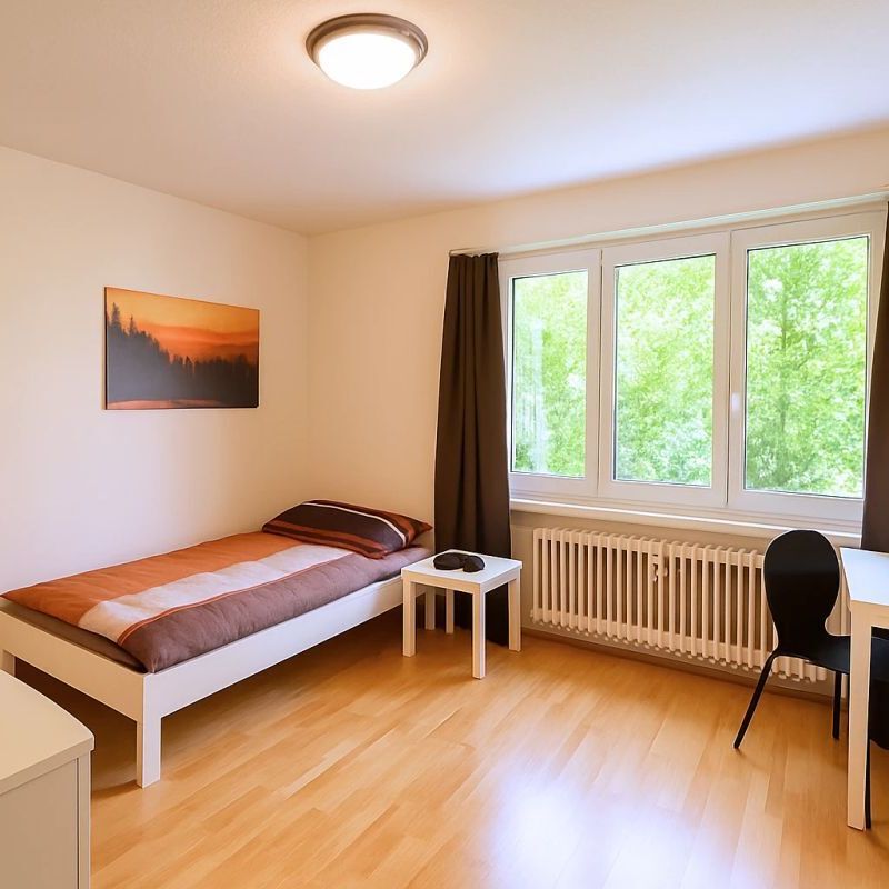 Helles möbliertes Zimmer - Photo 1