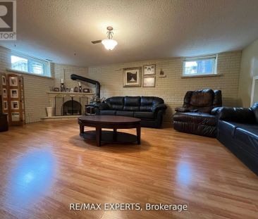 12 BLUE HAVEN CRESCENT - Photo 2