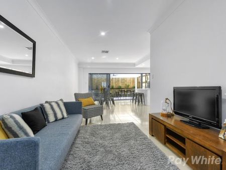 Picture Perfect on Pratt - Photo 3