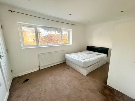 4 bedroom terraced house to rent - Photo 4