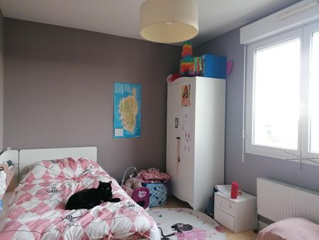 Location Appartement 4 pièces 84m² DIJON 21000 - Photo 5