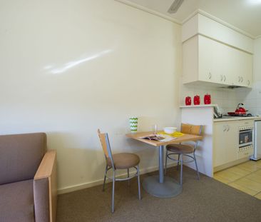 SPACIOUS STUDIO APARTMENT (PLEASE ENQUIRE BEFORE APPLYING) - Photo 5